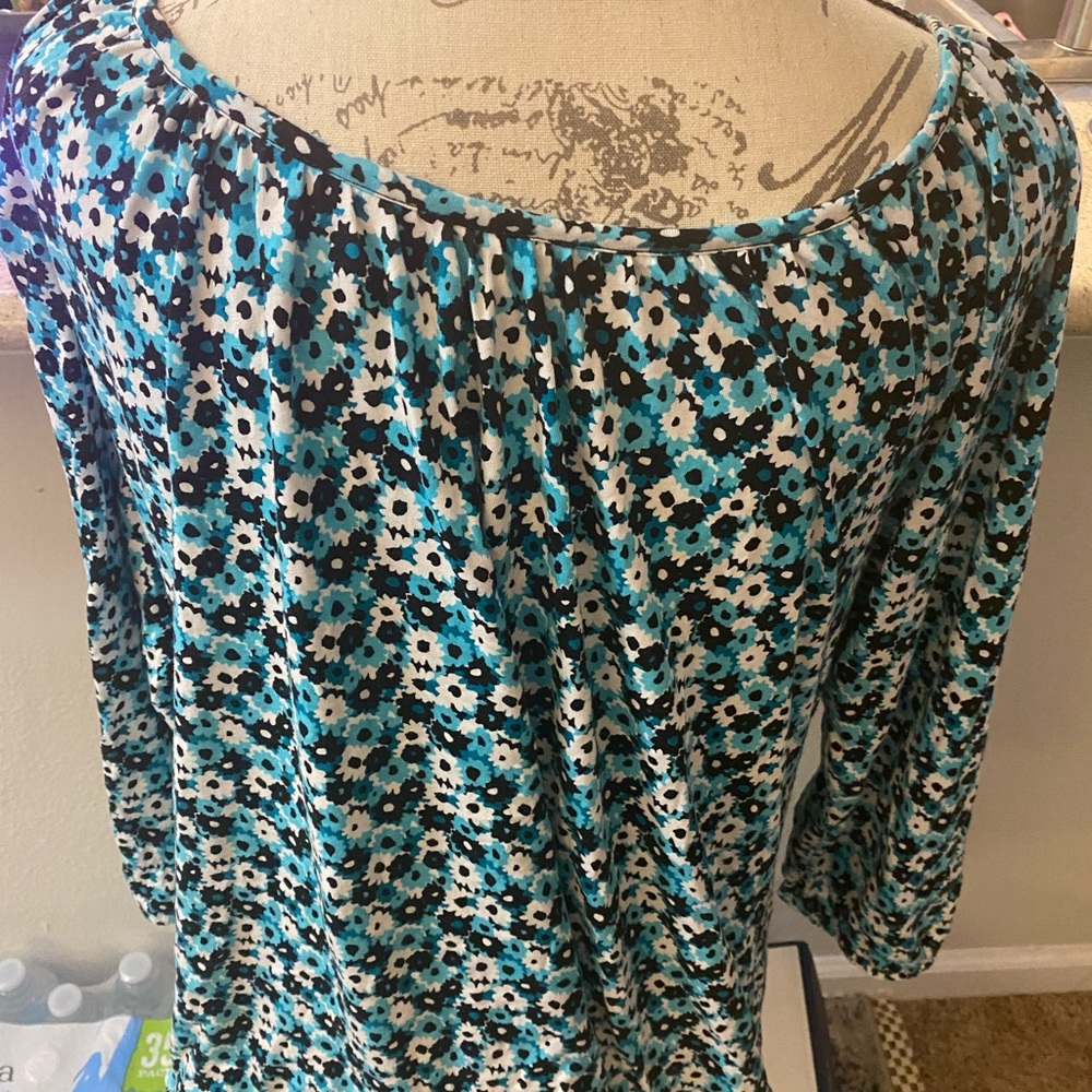 Black white and teal floral long sleeved top